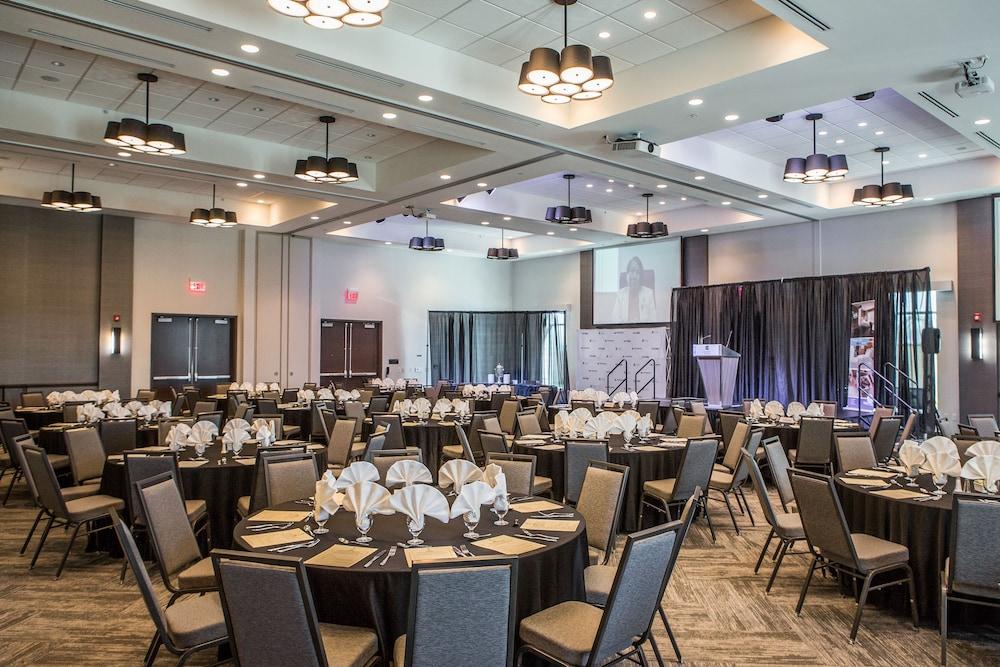 Hyatt Place Delano Extérieur photo
