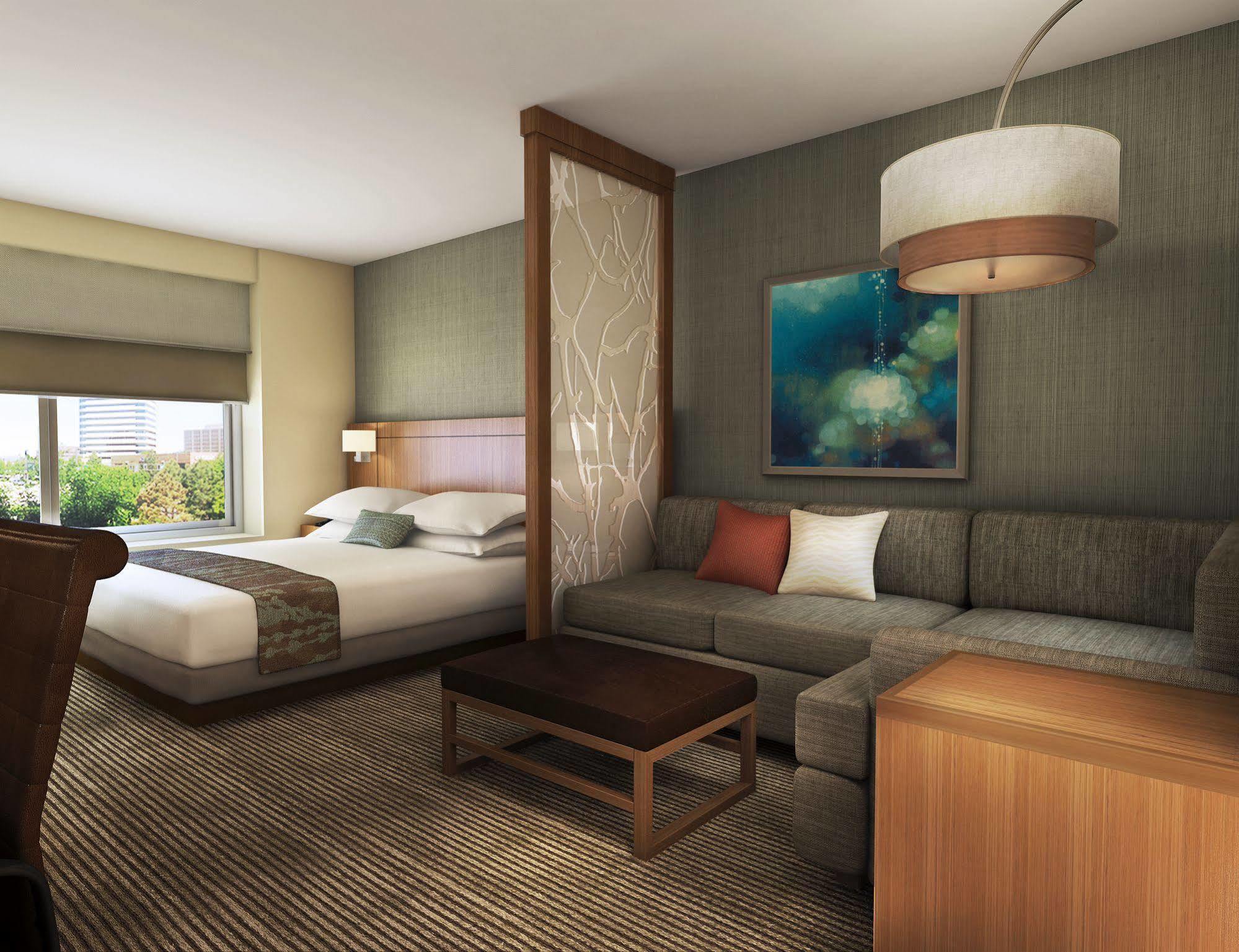 Hyatt Place Delano Extérieur photo